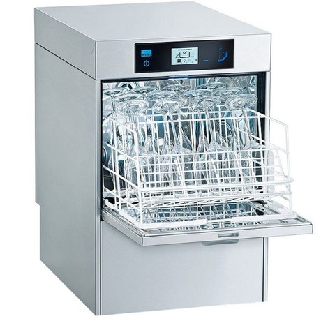 Mašina za pranje čaša sa rezervnom osmozom MEIKO M-iClean US GIO