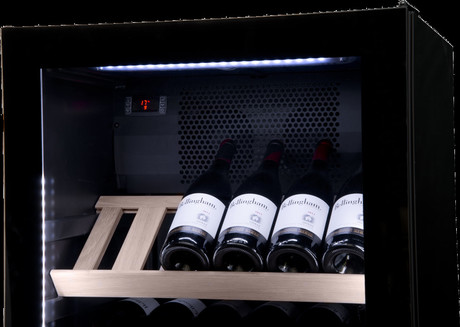 rashladne-vitrine-za-vino/vitrina-fizider-za-vino-1